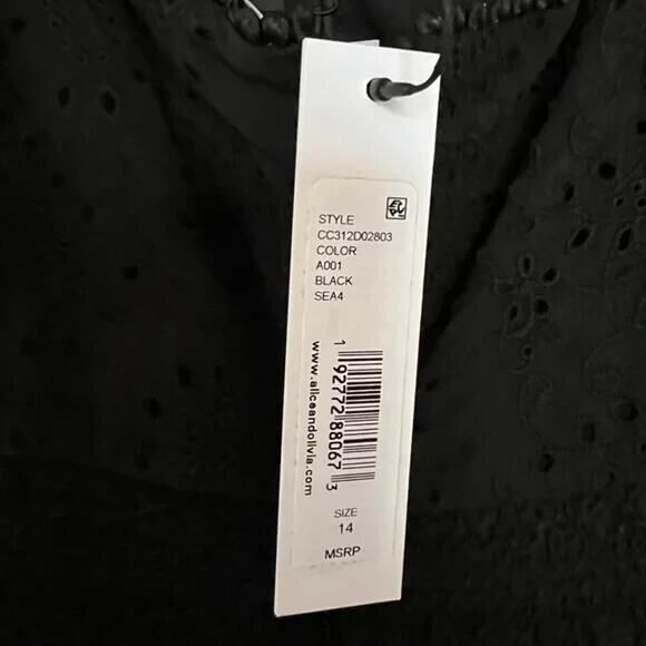 ALICE + OLIVIA HARTFORD SMOCKED BUSTIER ROMPER BLACK LACE SZ 14 - Picture 4 of 4